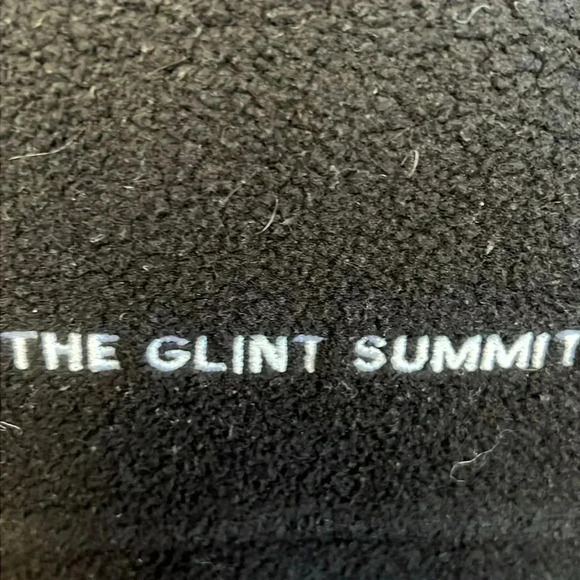 PATAGONIA Womens‎ Md FLEECE ZIP UP  BLACK LOGOS EMBROIDERED ON the glint summit - Picture 7 of 7